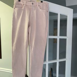NWT pink Michael Kors Izzy skinny jeans. Size 8